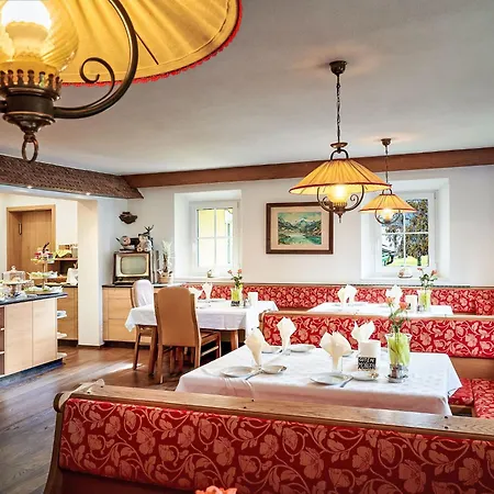 Appartement Nahe Den Skigebieten Und Ausgangspunkt Zu Sehenswuerdigkeiten By Interhome *