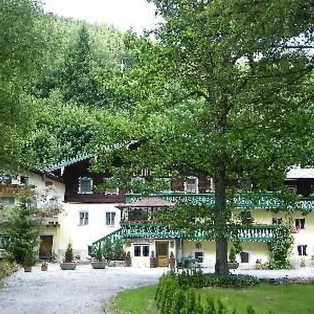 Nahe Den Skigebieten Und Ausgangspunkt Zu Sehenswuerdigkeiten By Interhome * Mittersill