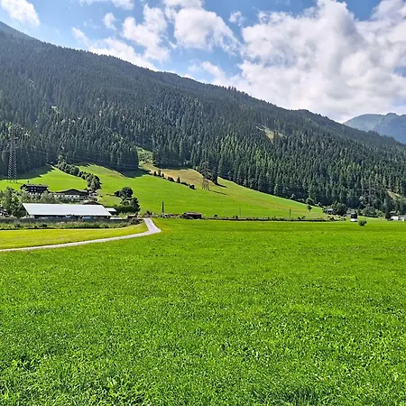 Nahe Den Skigebieten Und Ausgangspunkt Zu Sehenswuerdigkeiten By Interhome Mittersill